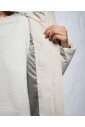 veste-elegante-et-impermeable-pour-femmes