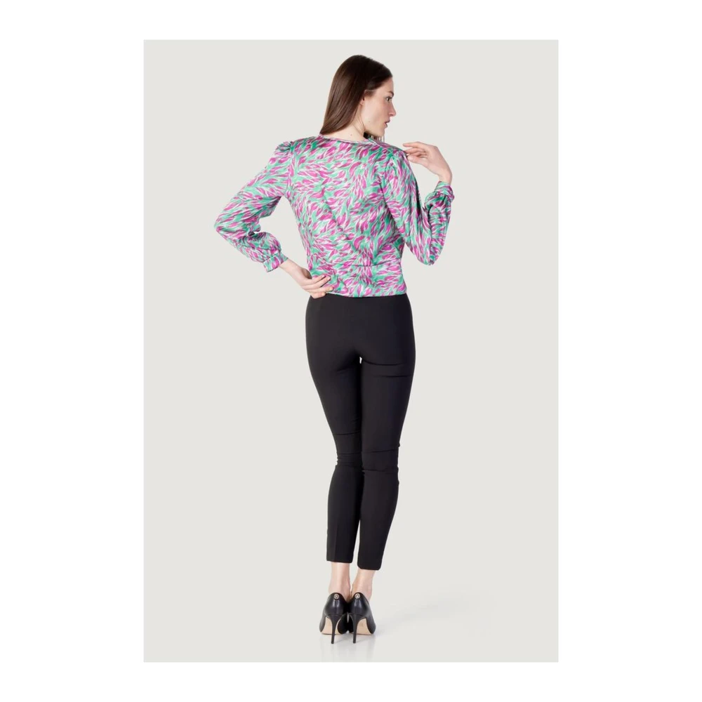 RINASCIMENTO Gedrukte blouse met V-hals en lange mouwen Multicolor Dames