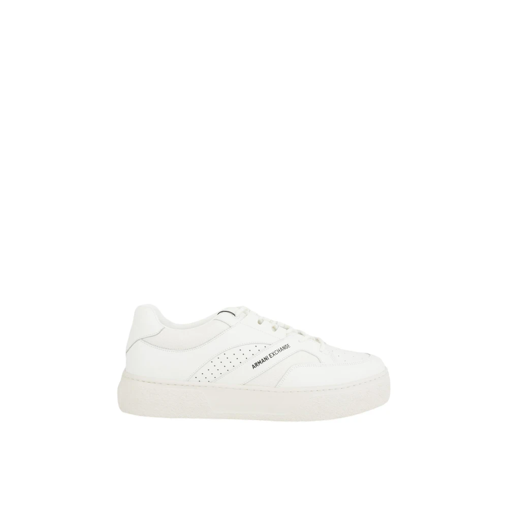 Armani Exchange Vit Sneaker Stilfull Modell