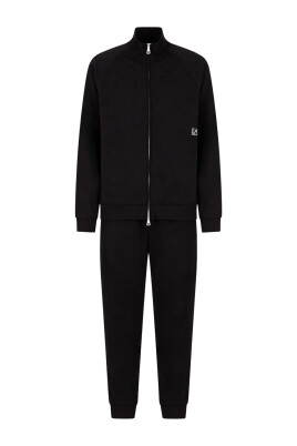 dynamisk-sportig-tracksuit-set