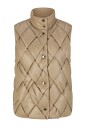 gewatteerd-damesvest-met-pintuck-ontwerp