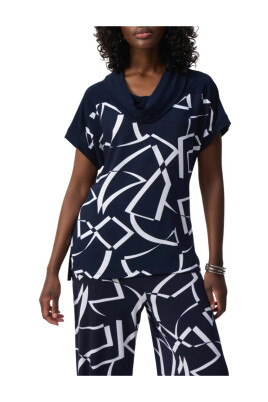 short-sleeve-geometric-t-shirt