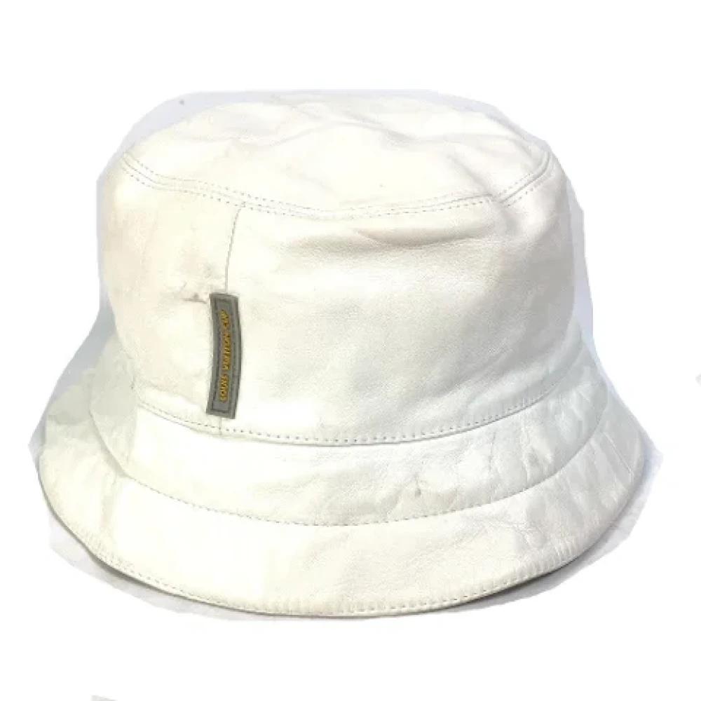 Louis Vuitton Vintage Pre-owned Leather hats White Dames