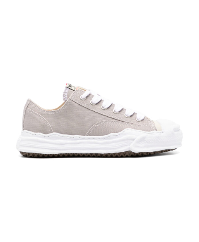 gray-canvas-low-top-sneaker