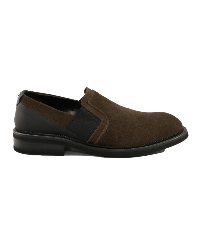 chaussures-en-cuir-semelle-en-caoutchouc