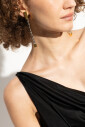 longues-boucles-d-oreilles