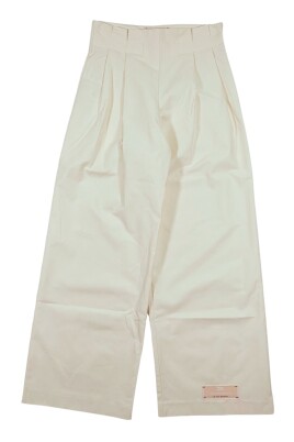 pantalon-taille-haute-evase-couleur-beurre