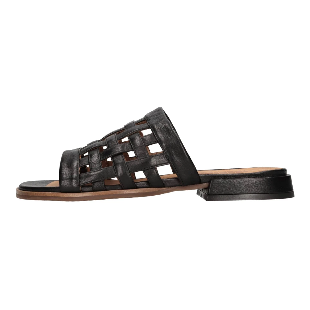 Shoes > Flip Flops & Sliders > Sliders - - Chie Mihara - Modalova