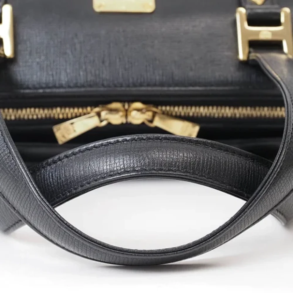 MCM Pre-owned Leather handbags Black Dames