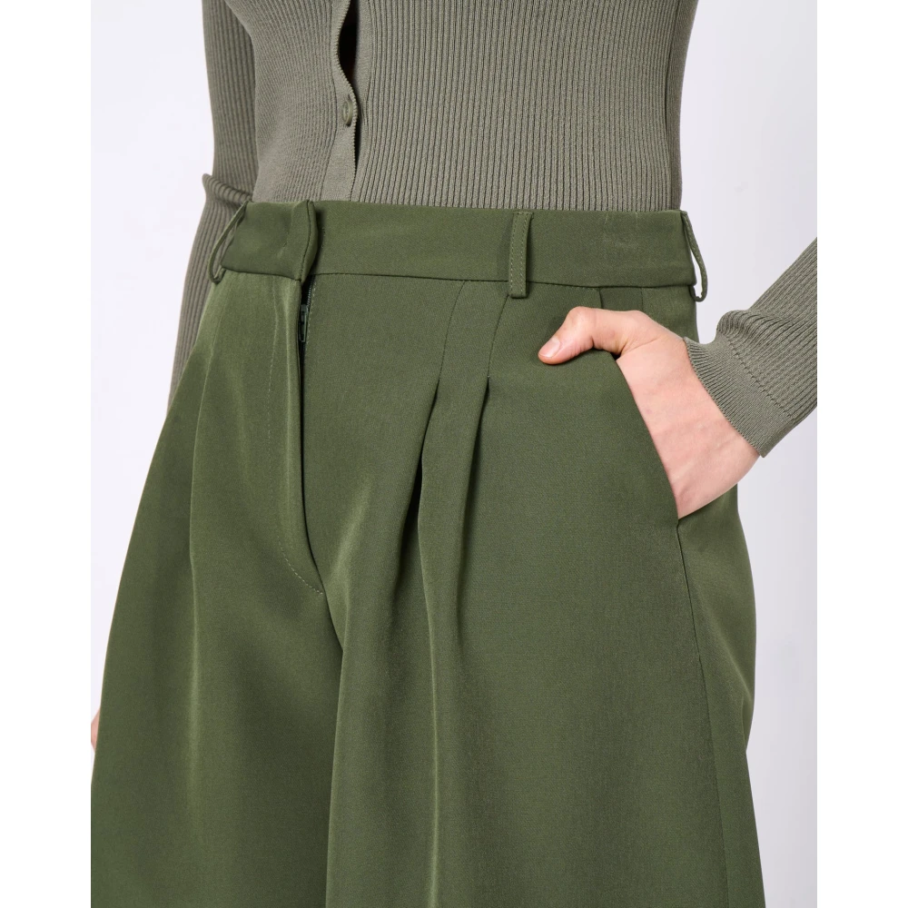 Silvian Heach Bermuda Shorts met Plooien Green Dames