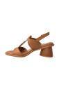 leren-dames-sandaal-elegante-stijl