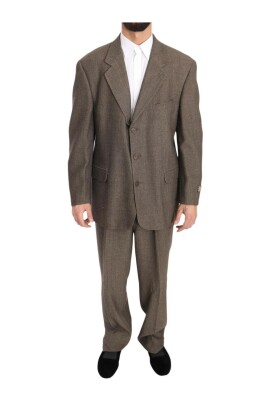 costume-de-luxe-en-laine-avec-veste-et-pantalon