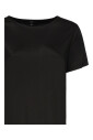 black-t-shirts-and-polos-with-boat-neckline