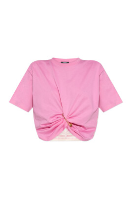 t-shirt-fabrique-a-partir-de-tissus-combines
