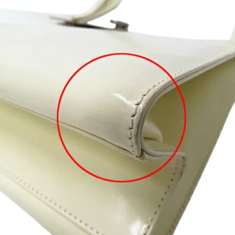 Salvatore Ferragamo Pre-owned Leather shoulder-bags White Dames