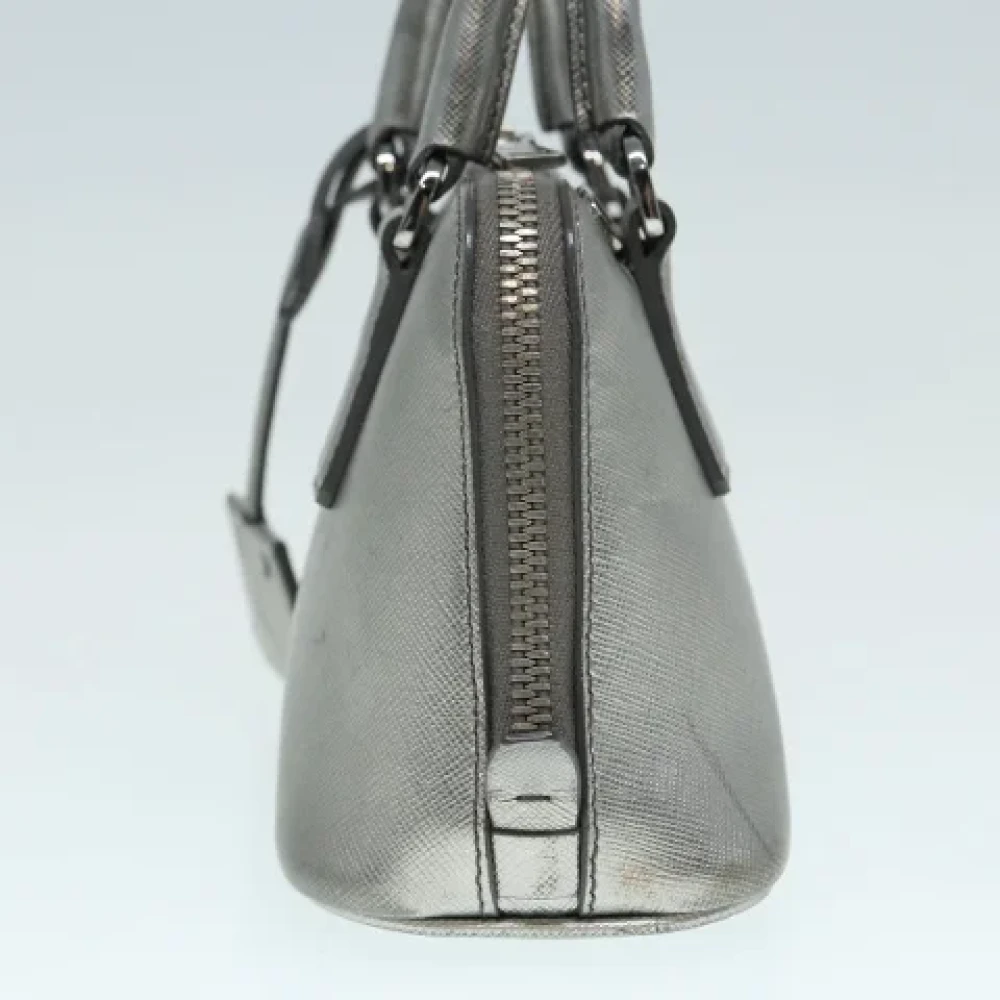 Prada Vintage Pre-owned Leather prada-bags Gray Dames