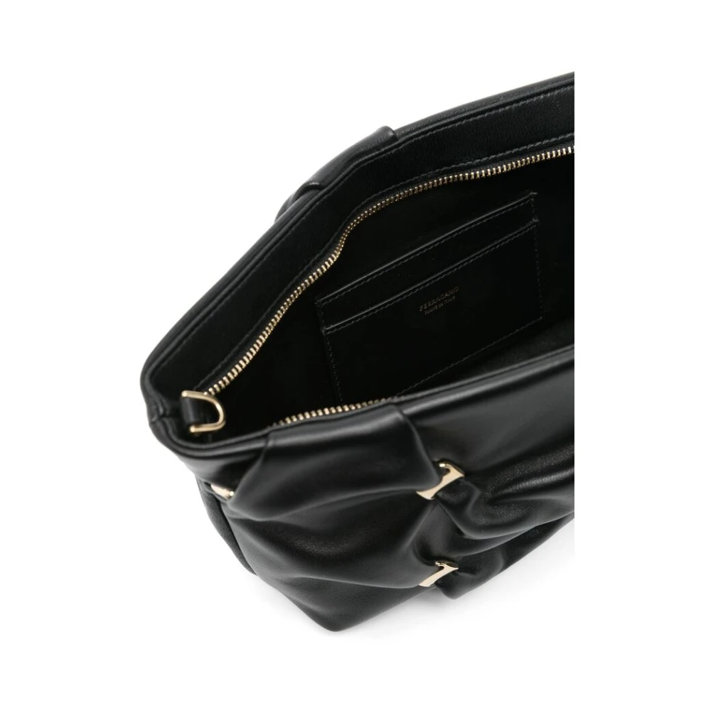 Salvatore Ferragamo Zwarte Schoudertas met Kaartsleuven Black Dames