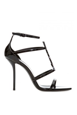 stylish-sandals-for-summer-days