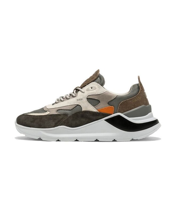 sneaker-en-cuir-gris-avec-semelle-en-caoutchouc
