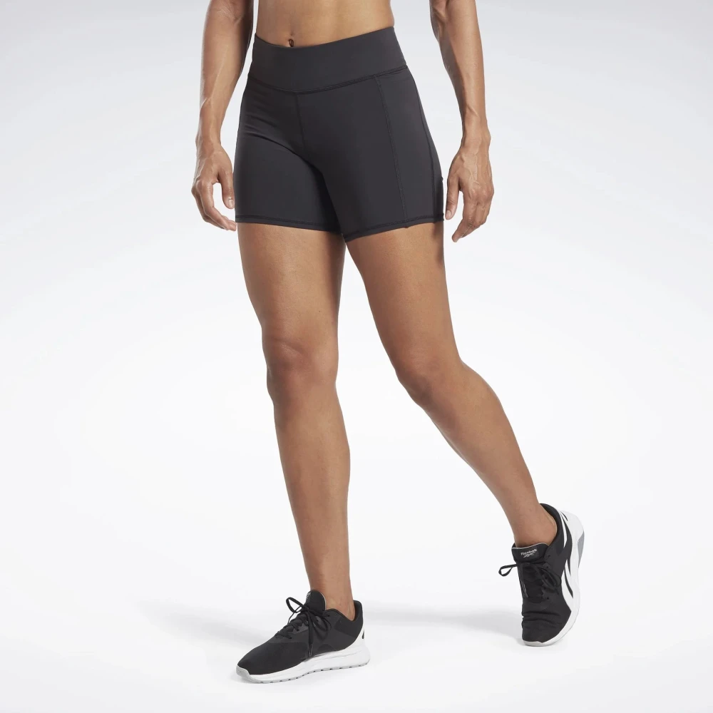 Reebok Lux Bootie Short Black Dames