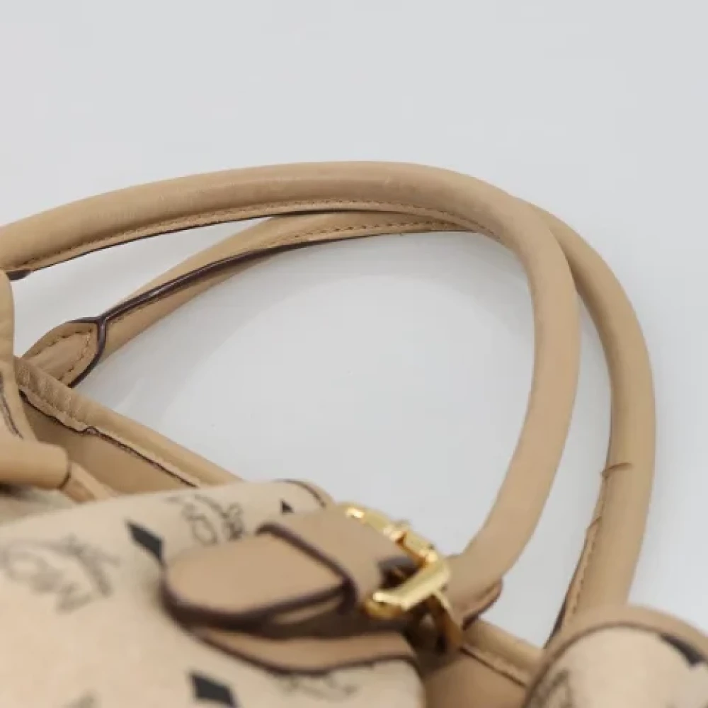 MCM Pre-owned Canvas handbags Beige Dames