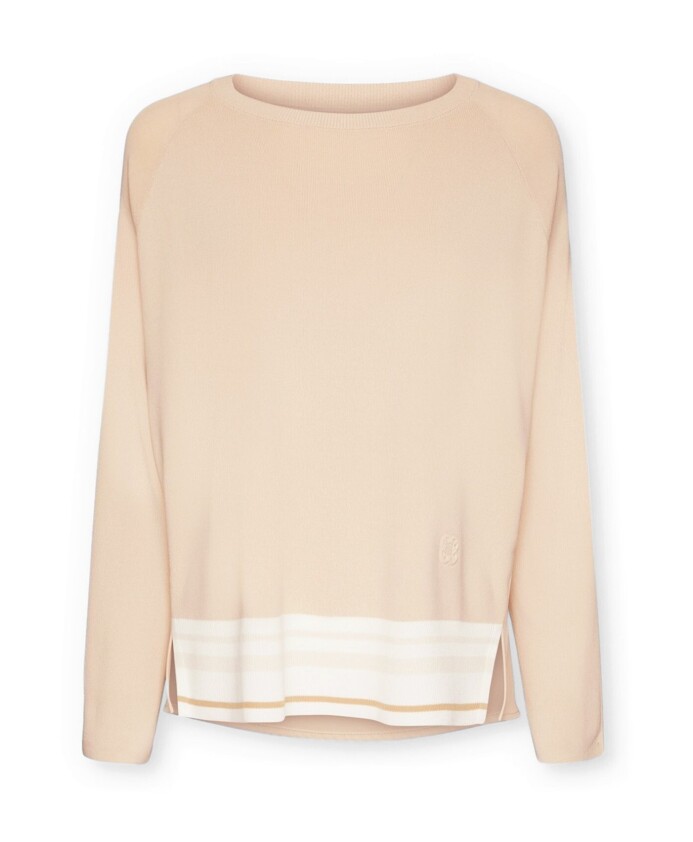pull-avec-bord-a-rayures