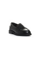 mocassin-noir-avec-clous