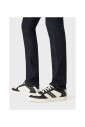 slim-fit-jeans