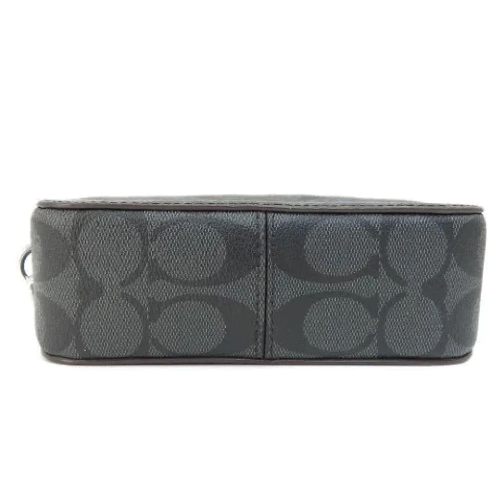 Coach Pre-owned Fabric shoulder-bags Black Dames