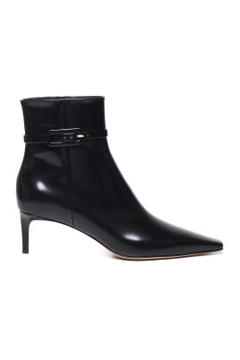 black-leather-ankle-boots-with-strap
