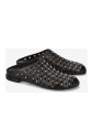 sabots-avec-details-cloutes