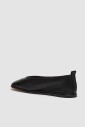 chaussure-ballerine-noire-en-cuir-tanne-vegetal