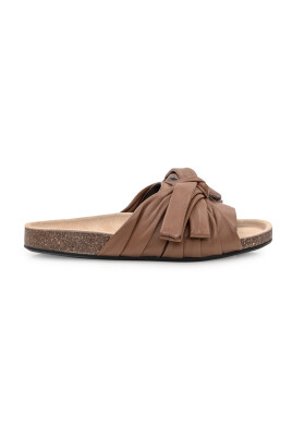 sandale-en-cuir-pour-femmes