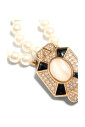 elegant-silver-necklace-with-unique-design