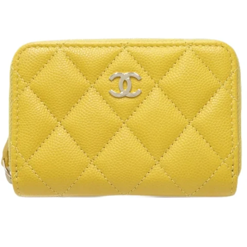 Chanel Vintage Pre-owned Leather wallets Yellow Dames