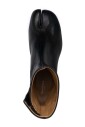 bottines-noires-en-cuir-a-bout-divise