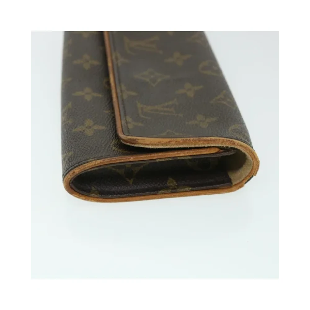 Louis Vuitton Vintage Pre-owned Canvas shoulder-bags Brown Dames