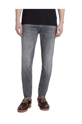 paxtyn-tapered-stretch-tek-vision-grey-jeans