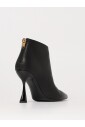 bottines-avec-details-de-boucle
