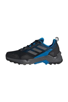 lightweight-and-durable-trekking-shoes