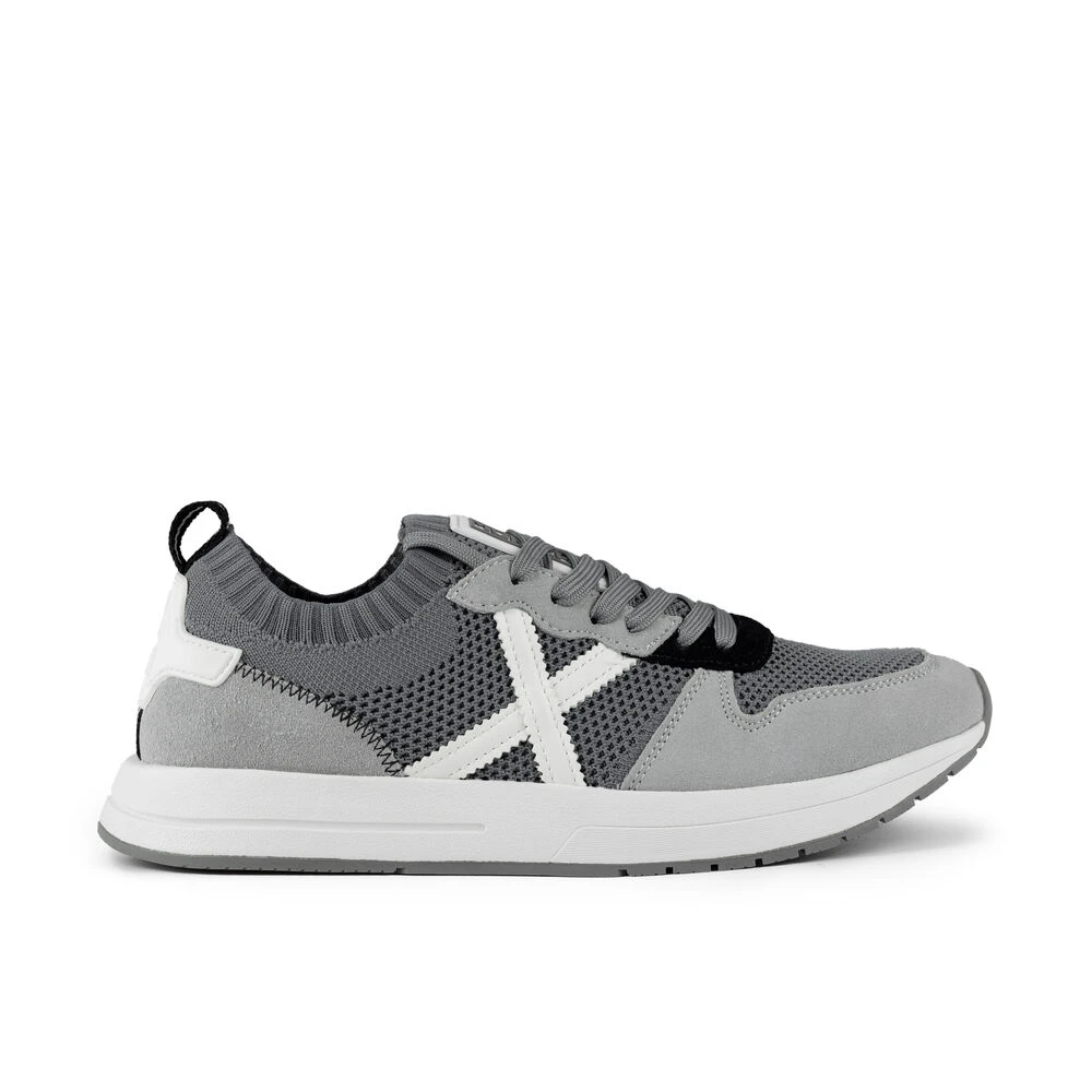Munich - Shoes > Sneakers - Gray - Munich - Modalova