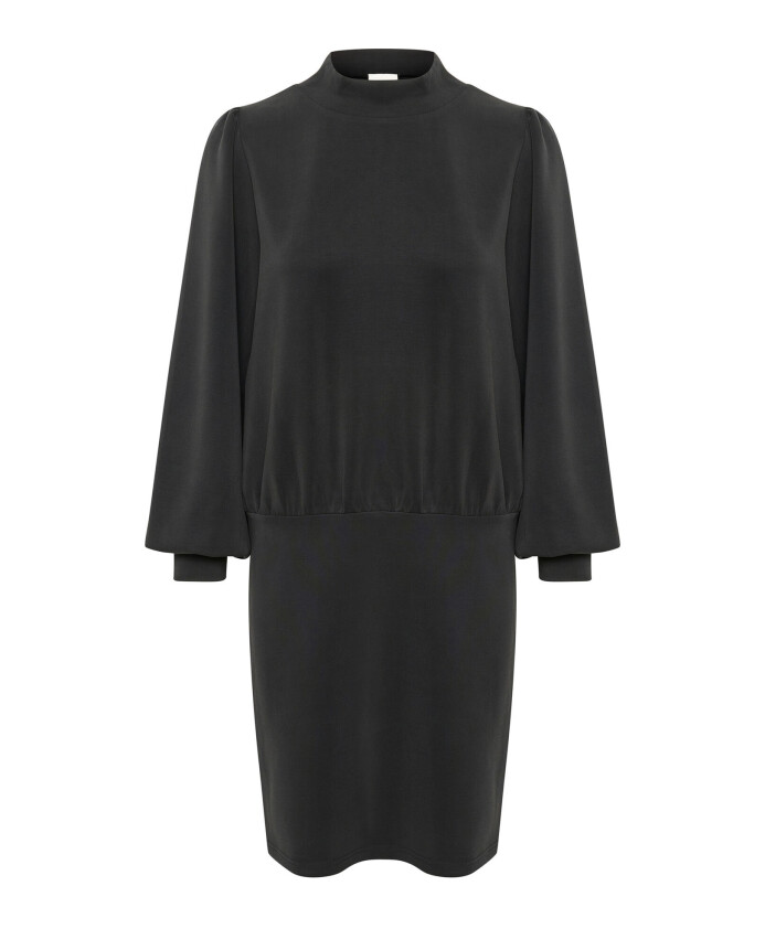 robe-noire-a-manches-longues