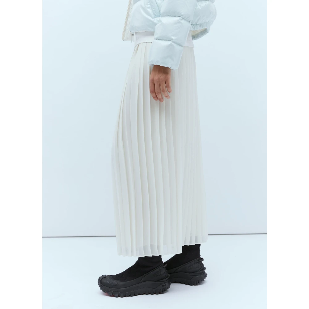 Moncler Geplooide Rok met Contrasterende Tailleband White Dames
