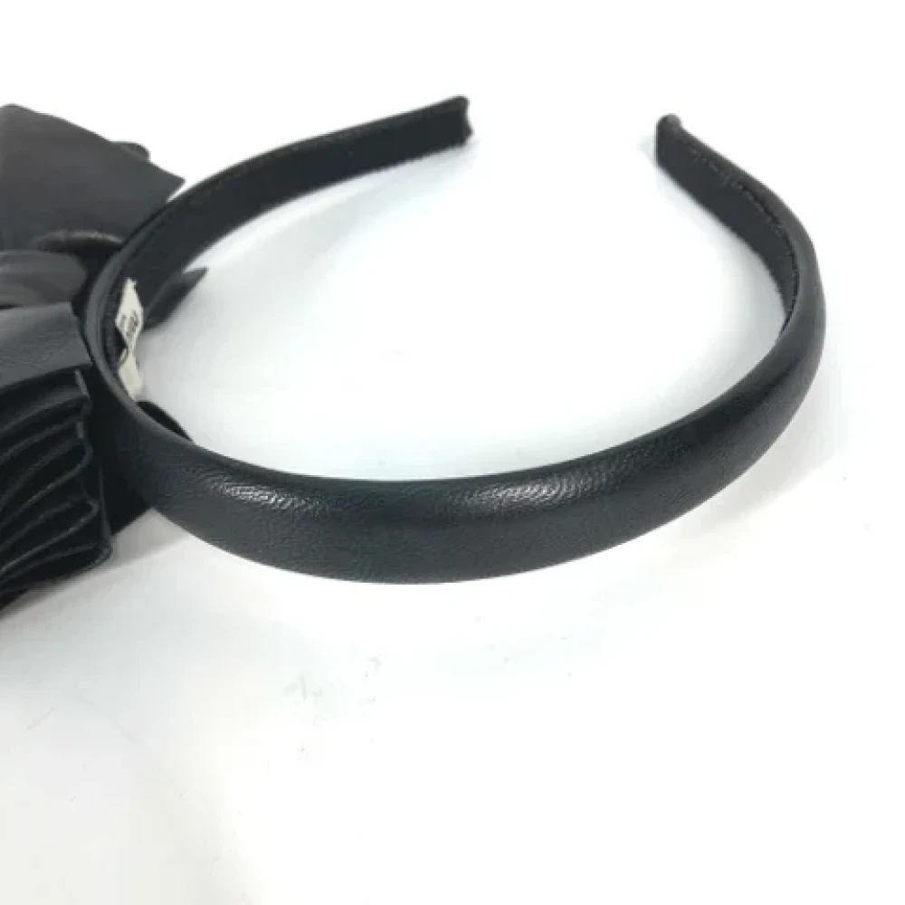 Miu Pre-owned Leather hair-accessories Black Dames