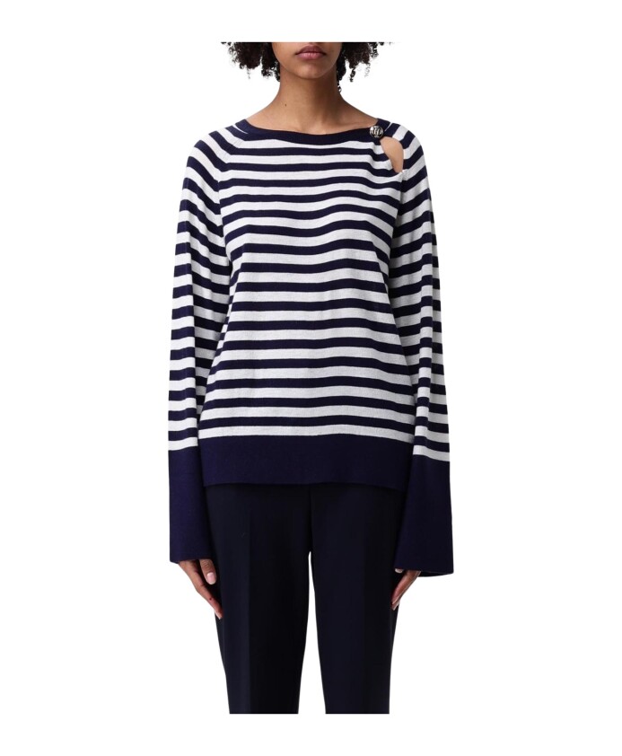 pull-en-maille-a-rayures-bleues