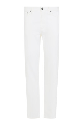 white-jeans-for-men-stylish-design