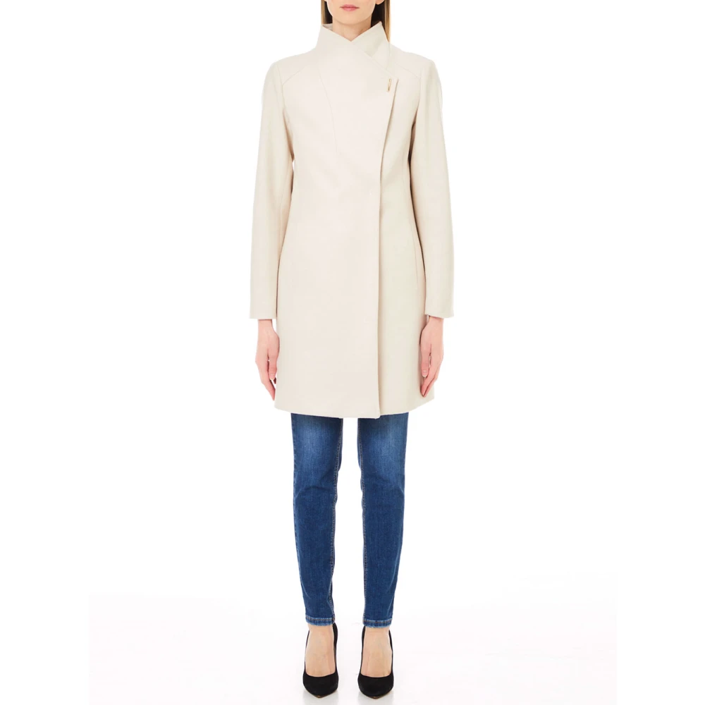 Liu Jo Beige dubbelrijige jas met gouden accenten White Dames
