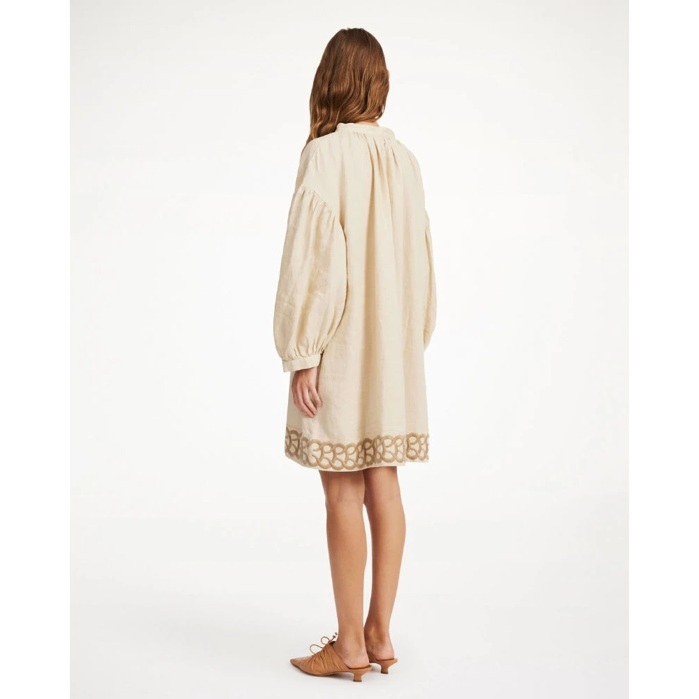 By Malene Birger Bohemian Linnen Jurk met Vintage Borduurwerk By Herenne Birger Beige Dames