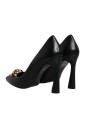 escarpins-noirs-en-cuir