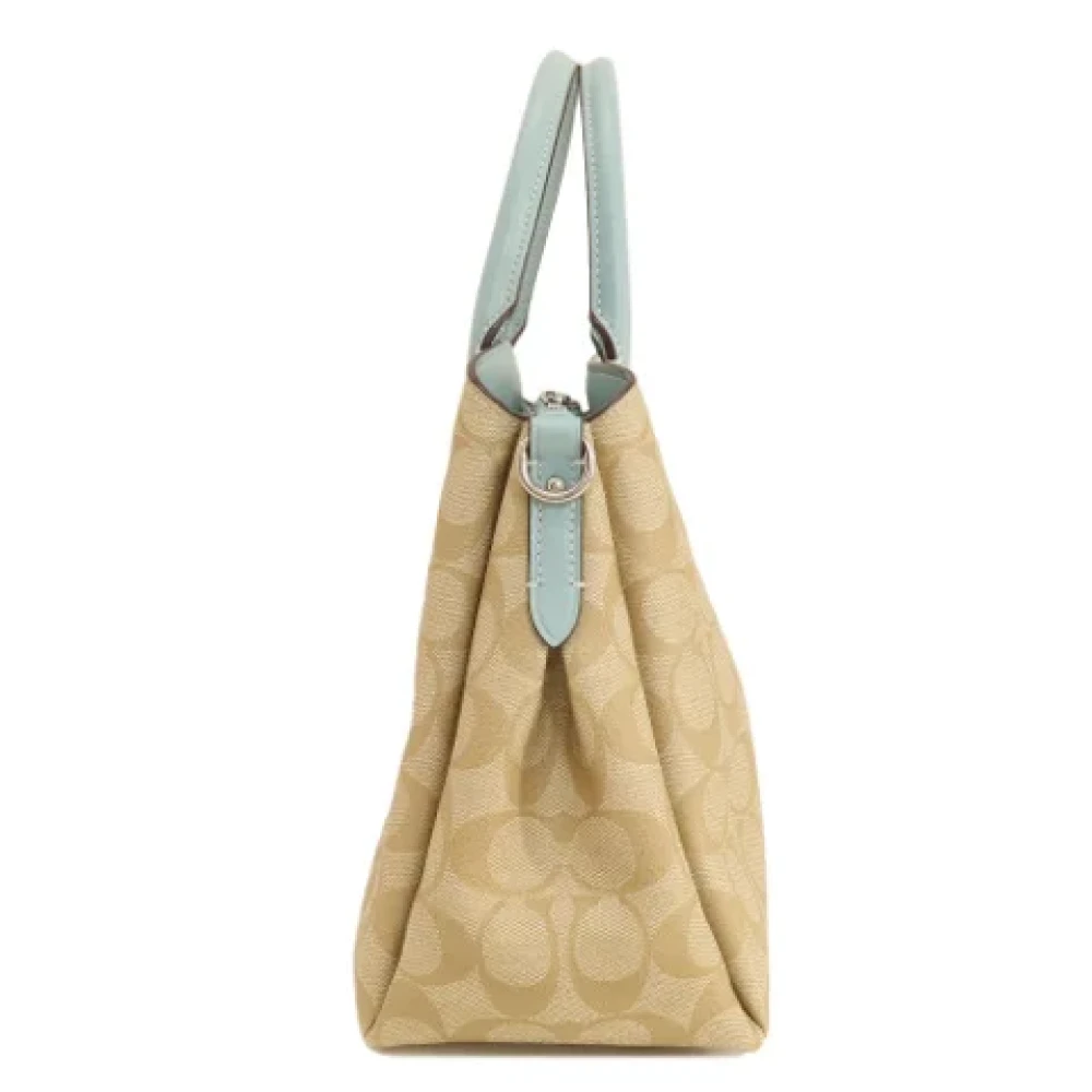 Coach Pre-owned Canvas handbags Beige Dames